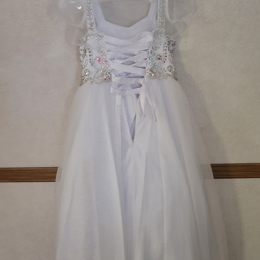 Cinderella Couture Size 4 (Street Size 6) Corset Back, Sheer Shoulder Cover.
